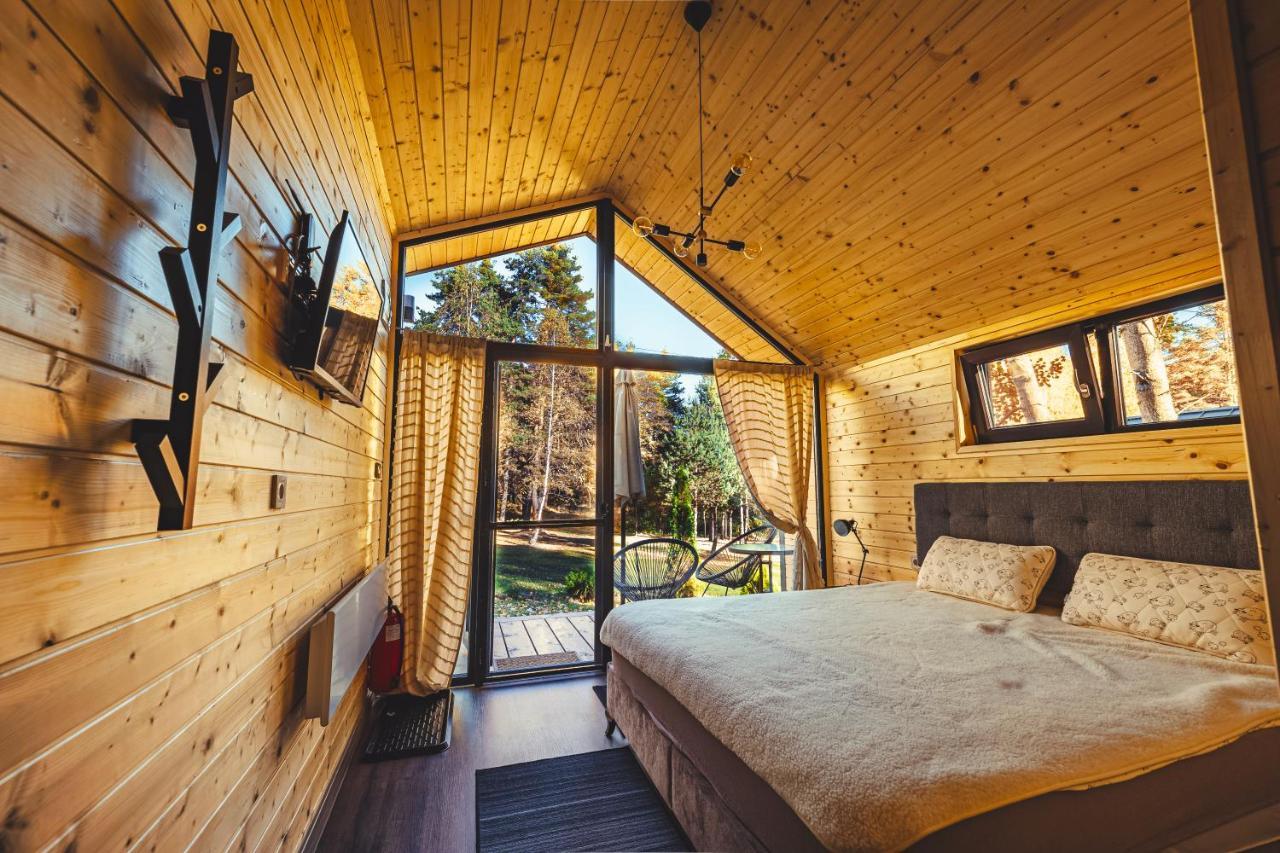 فندق Saint Constantine Mountain Retreat بيشتيرا المظهر الخارجي الصورة