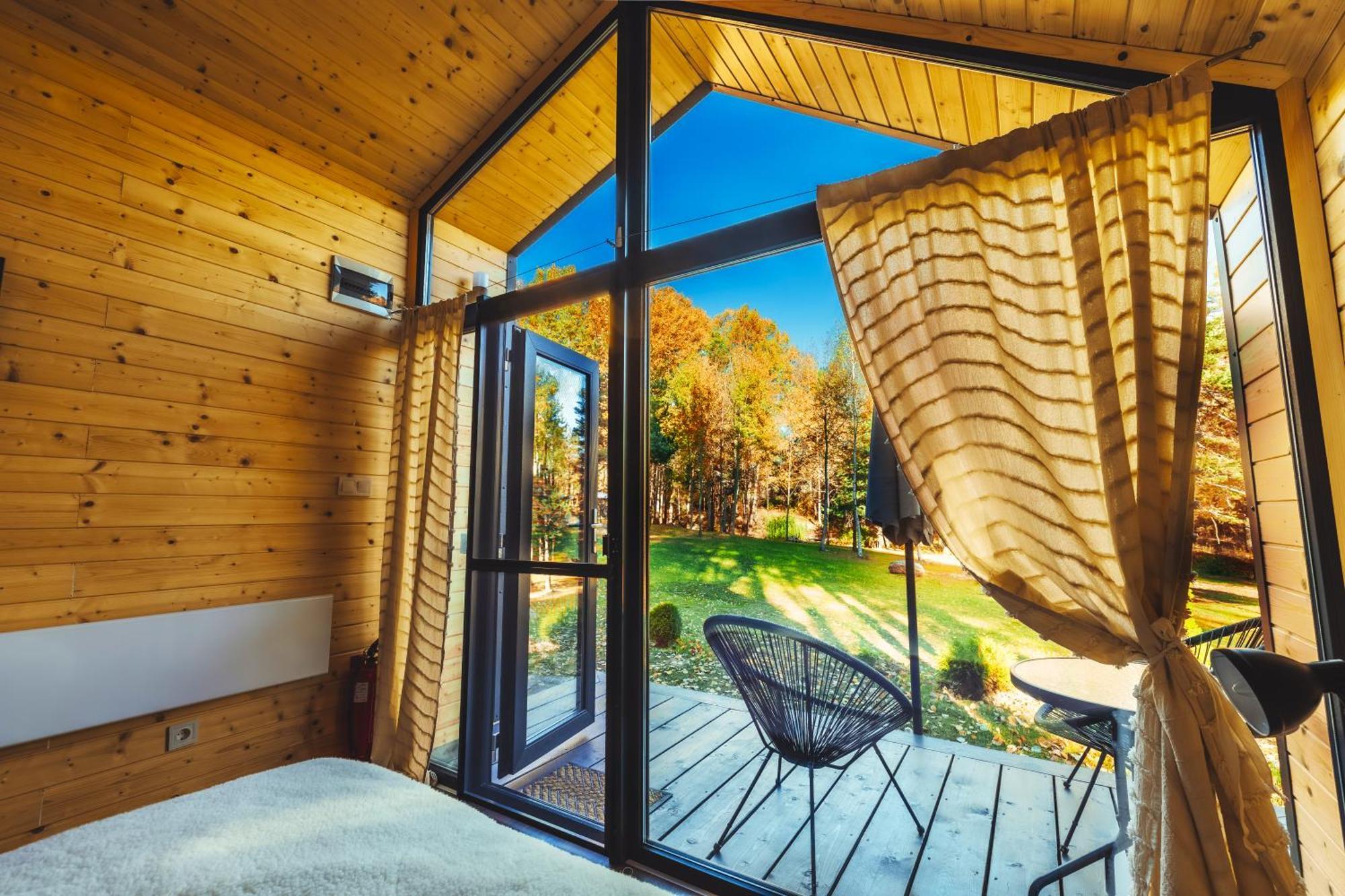 فندق Saint Constantine Mountain Retreat بيشتيرا المظهر الخارجي الصورة